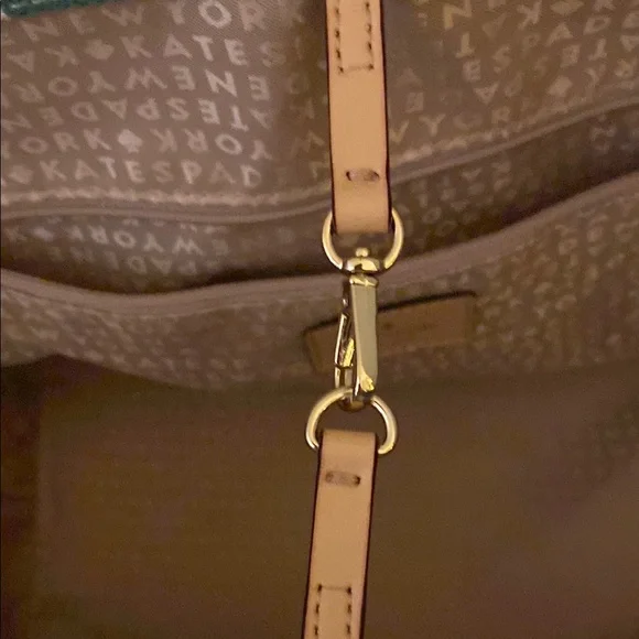 Kate Spade Green and White Botanical Tote - Picture 6 of 16